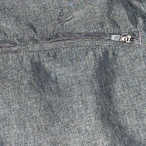 Magellan Flex FISH GEAR MENS SIZE 34 Outdoors Black gray Flat Front Shorts clean - Picture 9 of 9